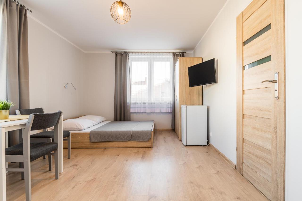 Pokoje Goscinne Lipowa Sztutowo Exterior photo